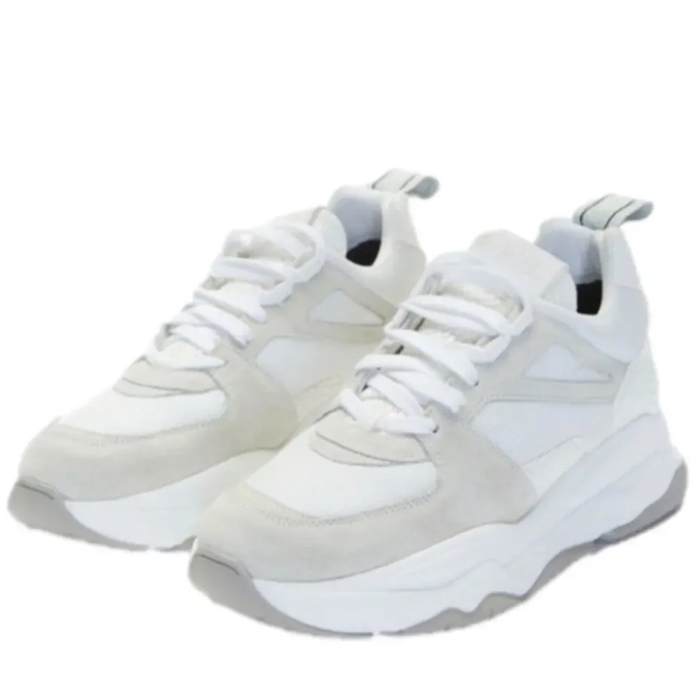 P448 Women's Bambi Sneakers in White Size 7 EUR 37 NEW NIB